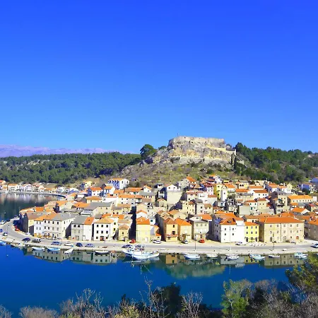 Sunny Novigrad Apartmán *